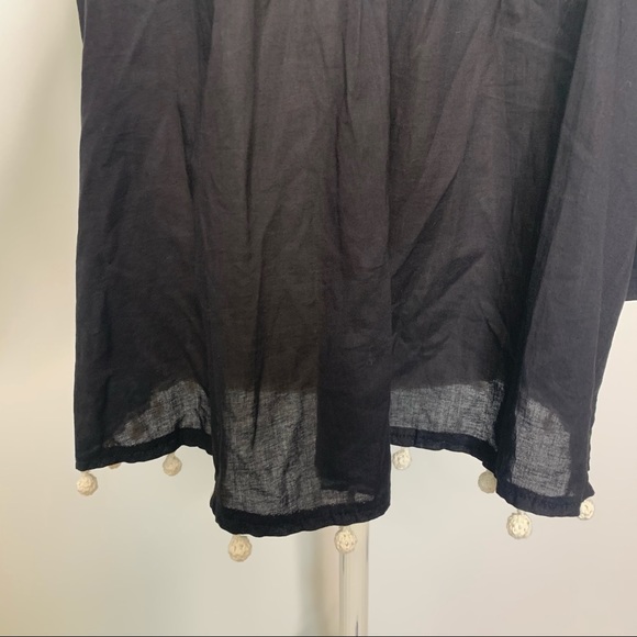 Umgee Embroidered black peplum top - Picture 5 of 15